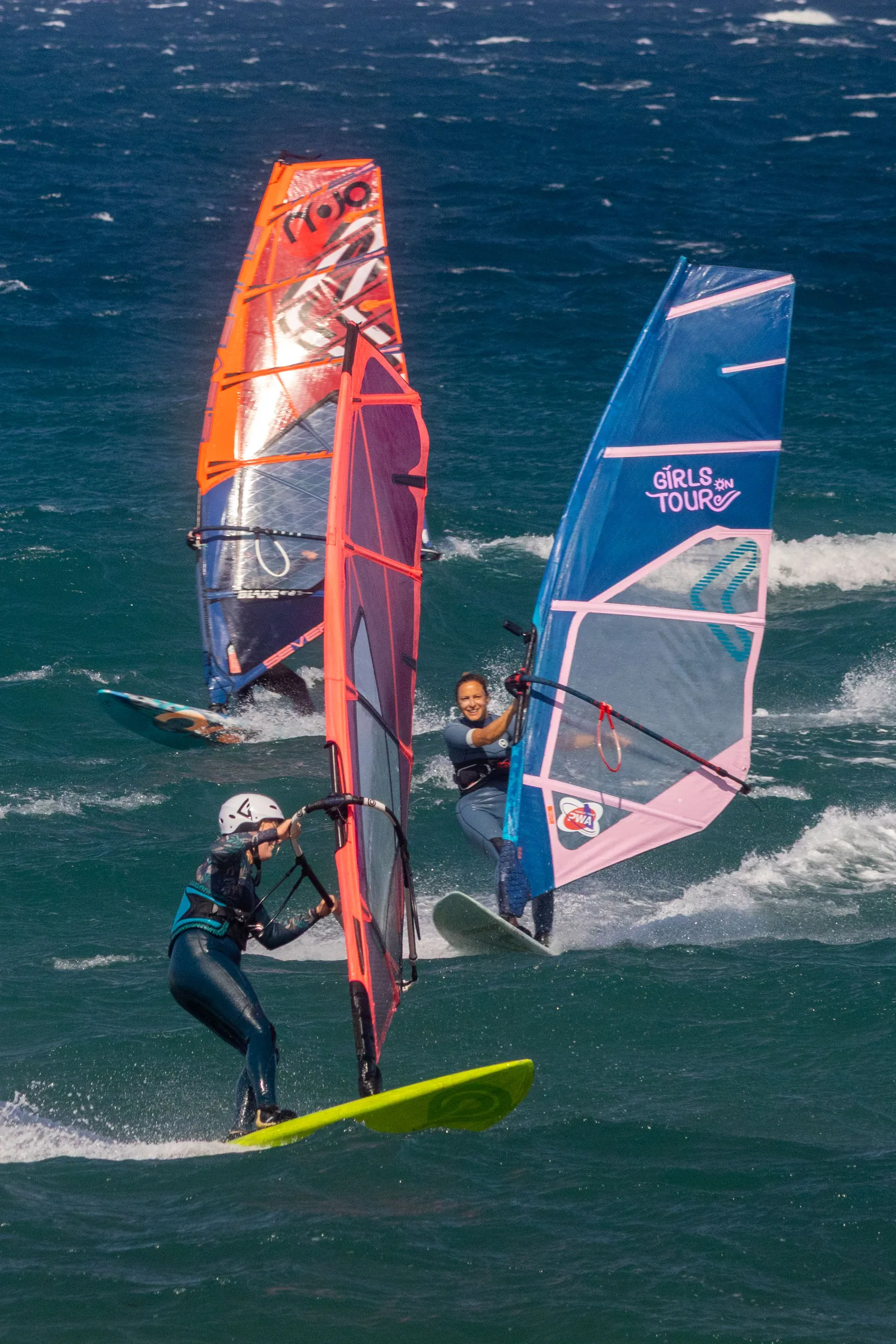 Perform in the wave — photo 1